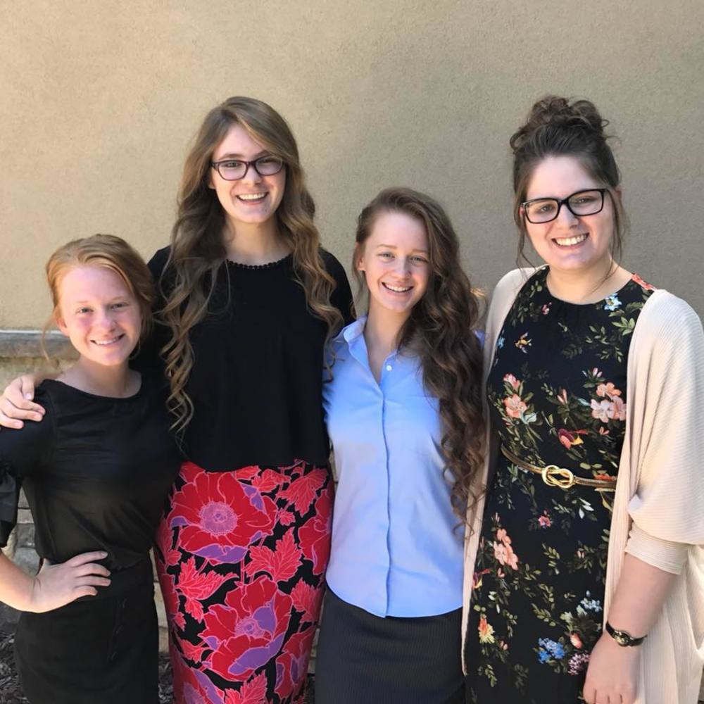 Meet your Posher, Alaina